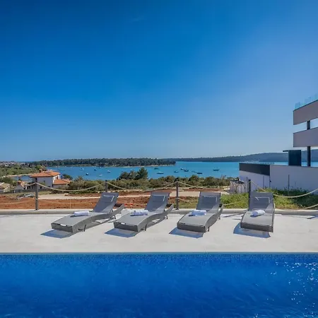 Villa Neo Medulin Exterior photo