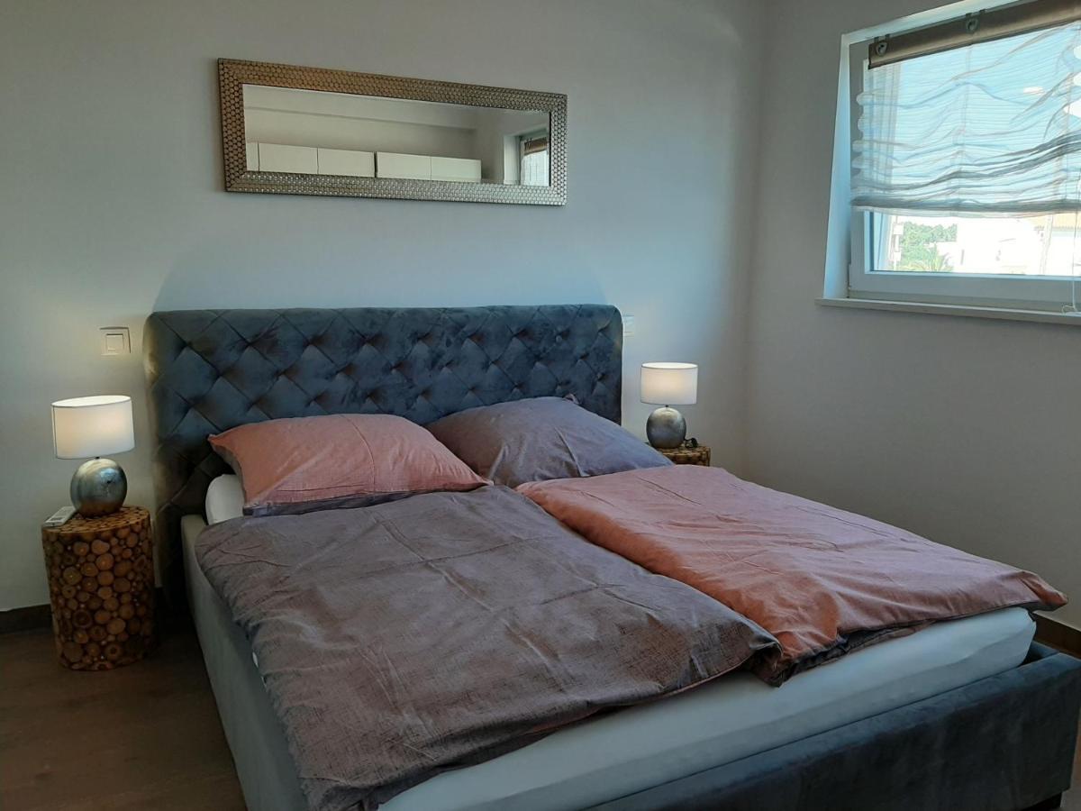 Neo Villa